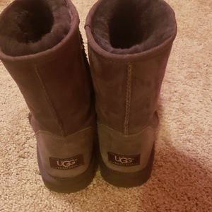 Like NEW...UGGS